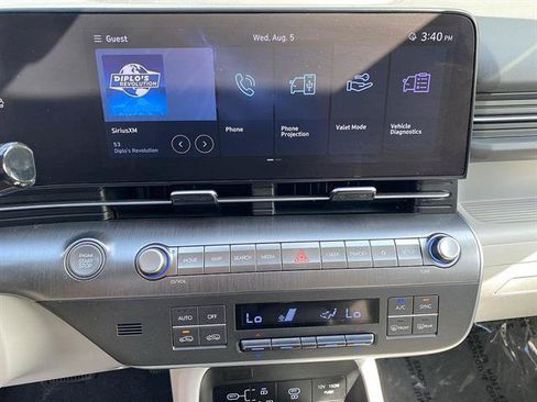 Used 2024 Hyundai Kona SEL AWD/4WD image 45