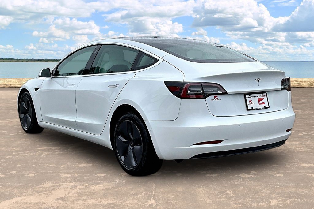 Used 2020 Tesla Model 3 Standard Range Plus RWD image 6