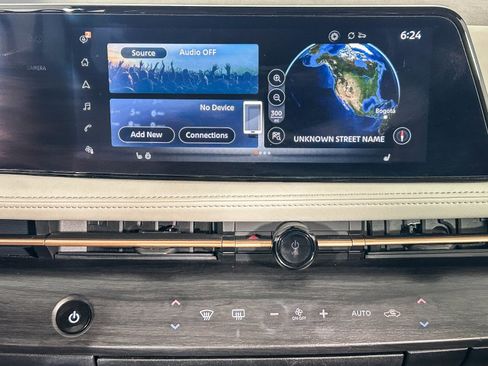 Certified 2024 Nissan Ariya FWD image 15