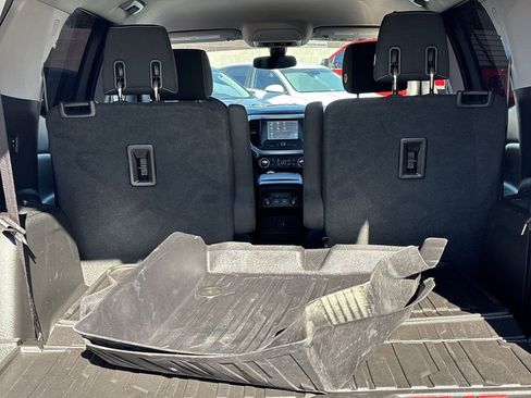 Used 2018 GMC Acadia SLE w/ Driver Alert Package I image 26