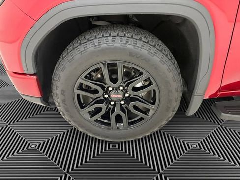 Certified 2024 GMC Sierra 1500 Elevation w/ Elevation Premium Package AWD/4WD image 8