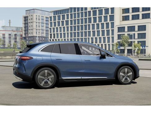 Certified 2023 Mercedes-Benz EQE 350+ 4MATIC SUV image 18