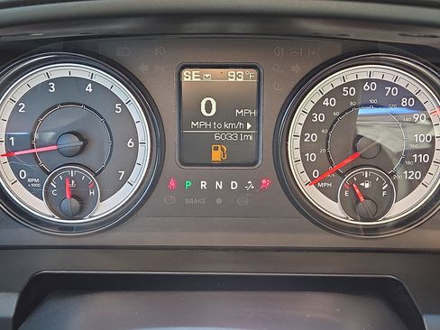 Used 2022 RAM 1500 Classic SLT image 16