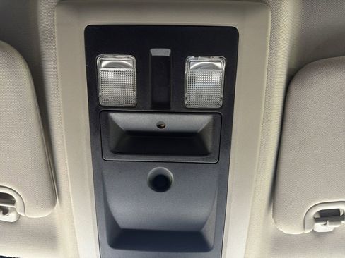 Used 2017 RAM 1500 Express image 24