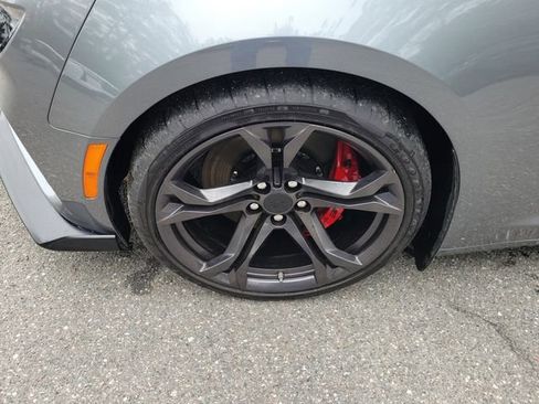 Used 2019 Chevrolet Camaro SS image 5