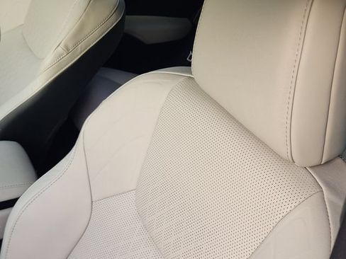 Certified 2025 Lexus RX 350 Premium Plus w/ Convenience Package FWD image 8
