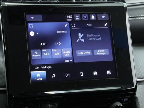 Used 2023 Jeep Grand Cherokee L Laredo image 17