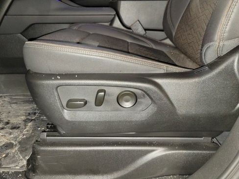 Used 2024 Chevrolet Tahoe High Country w/ Premium Package image 16