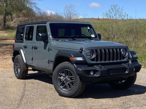 New 2026 Jeep Wrangler Unlimited Sport image 25