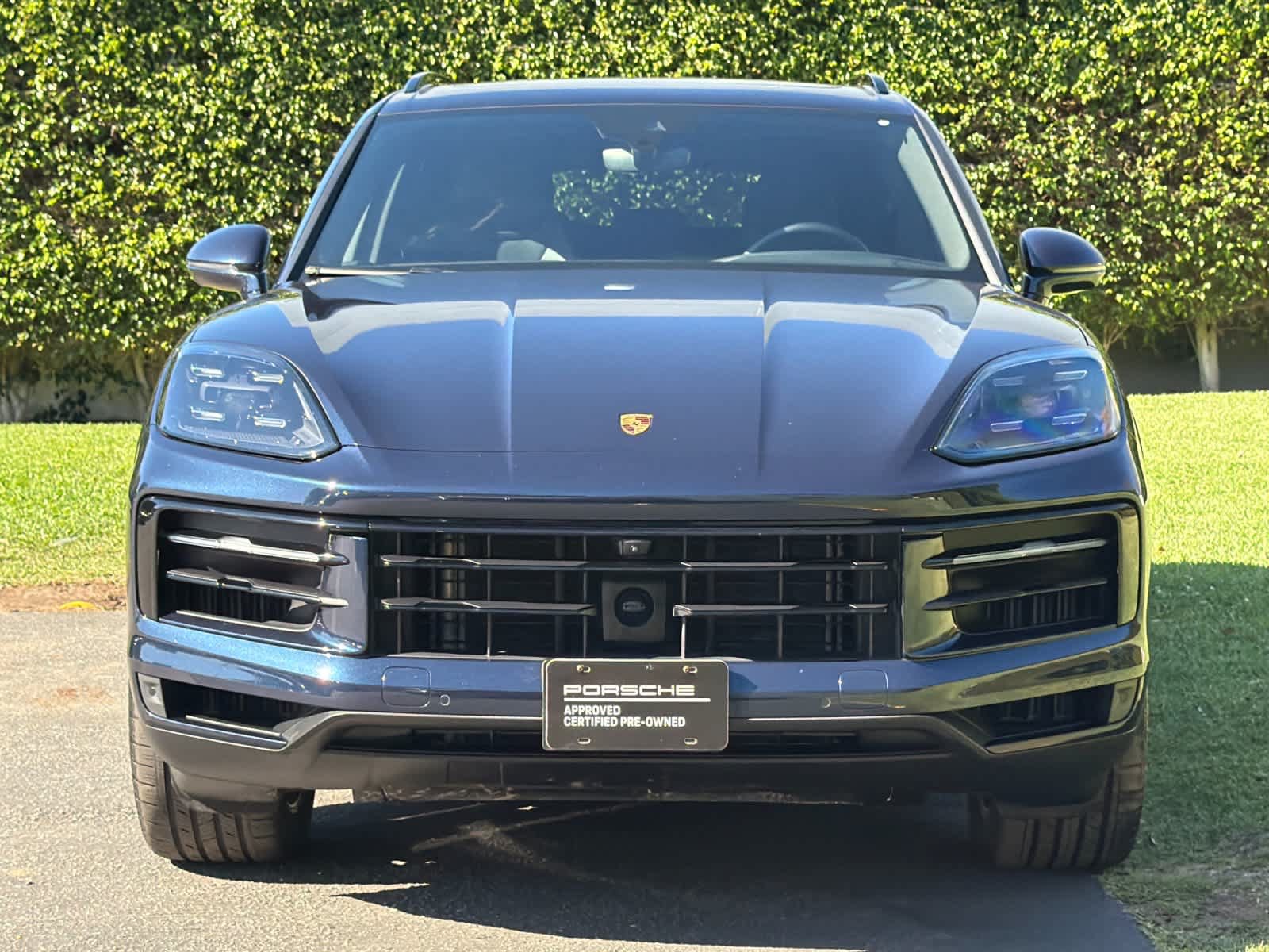Certified 2024 Porsche Cayenne AWD/4WD image 11
