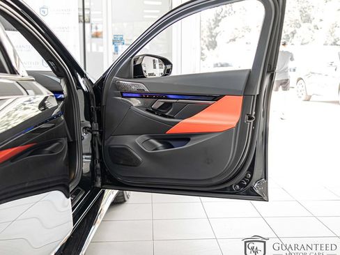 Used 2026 BMW M5 w/ Executive Package AWD/4WD image 41