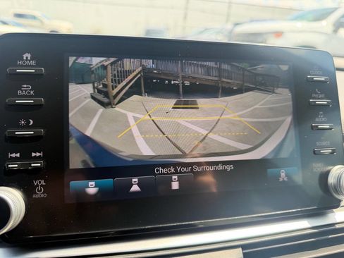 Used 2018 Honda Accord EX-L image 26