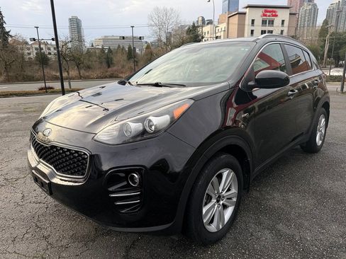 Used 2017 Kia Sportage LX w/ LX Popular Package image 5
