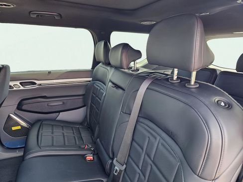 New 2026 Kia EV9 Land w/ Nightfall Edition Package image 27