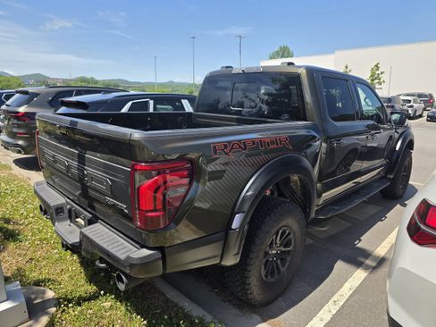 Used 2026 Ford F150 Raptor AWD/4WD image 2