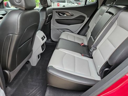 Used 2019 GMC Terrain SLT image 16