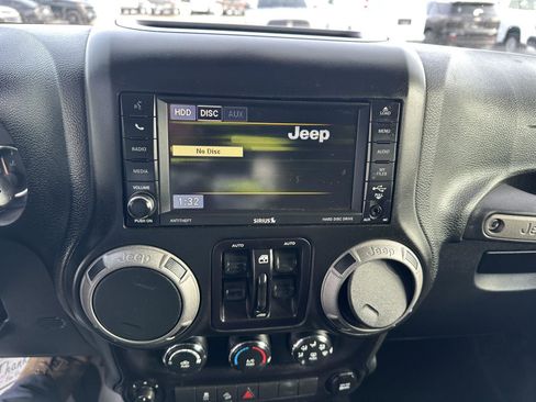 Used 2017 Jeep Wrangler Unlimited Sport w/ Quick Order Package 24S image 27