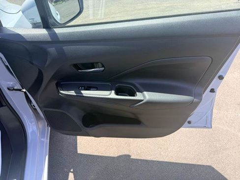 Used 2024 Nissan Sentra S FWD image 15