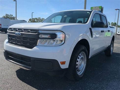 Used 2024 Ford Maverick XL image 9