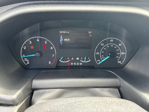 Used 2023 Ford Transit 350 XLT RWD image 18