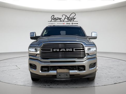 Used 2024 RAM 3500 Laramie AWD/4WD image 8