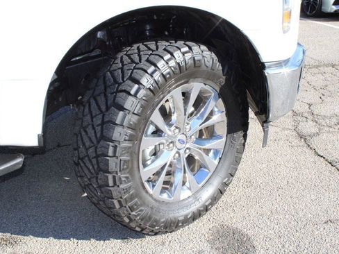 Used 2017 Ford F150 XLT w/ Equipment Group 301A Mid image 34