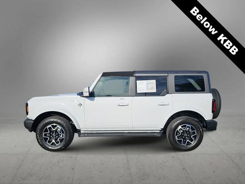 Used 2023 Ford Bronco Outer Banks AWD/4WD image 5
