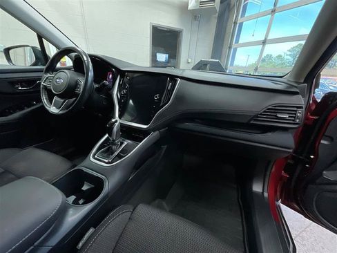 Used 2024 Subaru Outback Premium AWD/4WD image 33