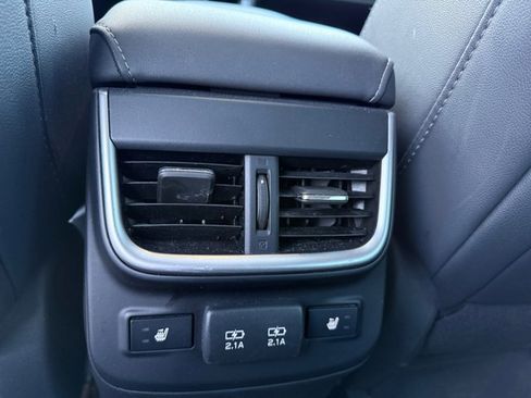Used 2022 Subaru Legacy Limited image 23