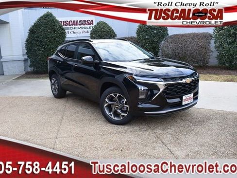 New 2026 Chevrolet Trax LT w/ LT Convenience Package image 1