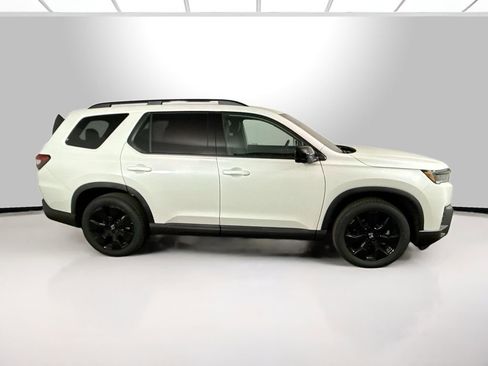 New 2026 Honda Pilot Black Edition image 15