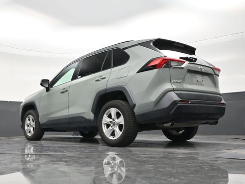 Used 2021 Toyota RAV4 XLE FWD image 22