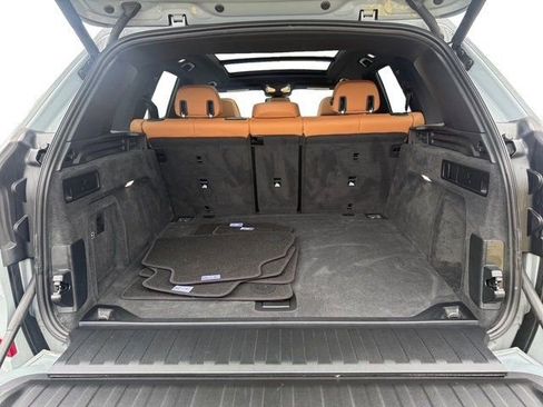 Used 2025 BMW X5 xDrive40i w/ M Sport Package image 26