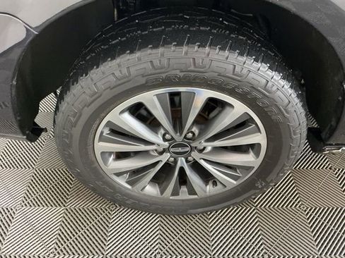 Used 2015 Lincoln Navigator L Base image 34