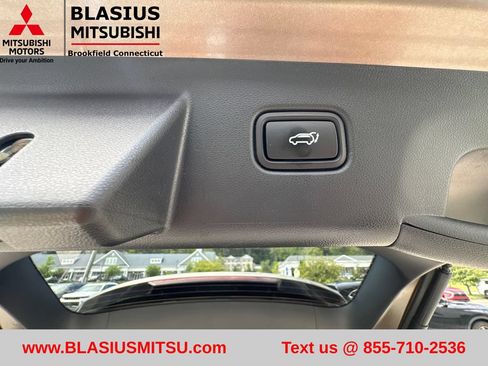 Used 2025 Hyundai Tucson Limited AWD/4WD image 62