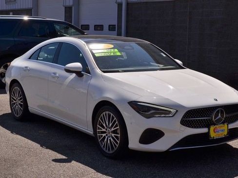 Used 2025 Mercedes-Benz CLA 250 4MATIC image 2