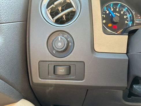Used 2013 Ford F150 XLT w/ Luxury Equipment Group AWD/4WD image 16