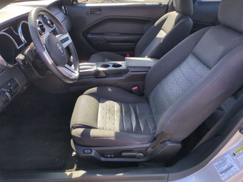 Used 2006 Ford Mustang GT image 17