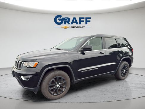 Used 2022 Jeep Grand Cherokee Laredo E AWD/4WD image 13