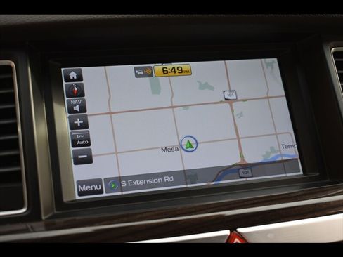 Used 2019 Genesis G80 3.8 RWD image 9
