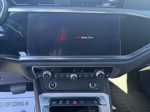 Used 2021 Audi Q3 2.0T Premium Plus w/ Premium Plus Package image 12