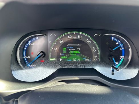 Certified 2025 Toyota RAV4 SE image 29