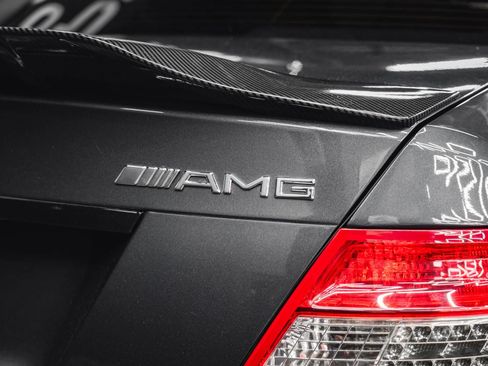 Used 2010 Mercedes-Benz C 63 AMG Sedan image 24