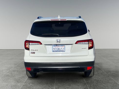 Used 2022 Honda Pilot Sport image 4