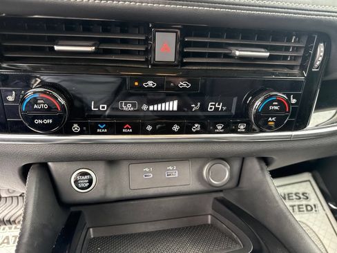 Certified 2023 Nissan Rogue SL w/ SL Premium Package AWD/4WD image 33