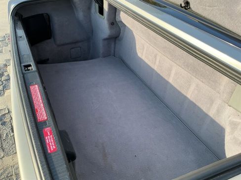 Used 1990 Mercedes-Benz 500 SL image 38