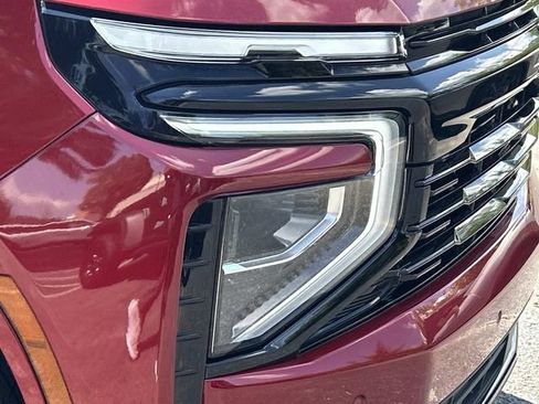 Used 2025 Chevrolet Tahoe RST w/ Comfort Package AWD/4WD image 10