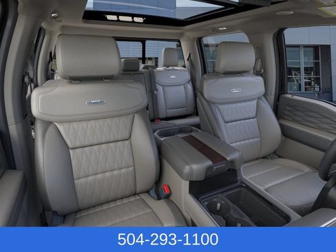 New 2026 Ford F350 Platinum w/ Platinum Plus Package AWD/4WD image 12