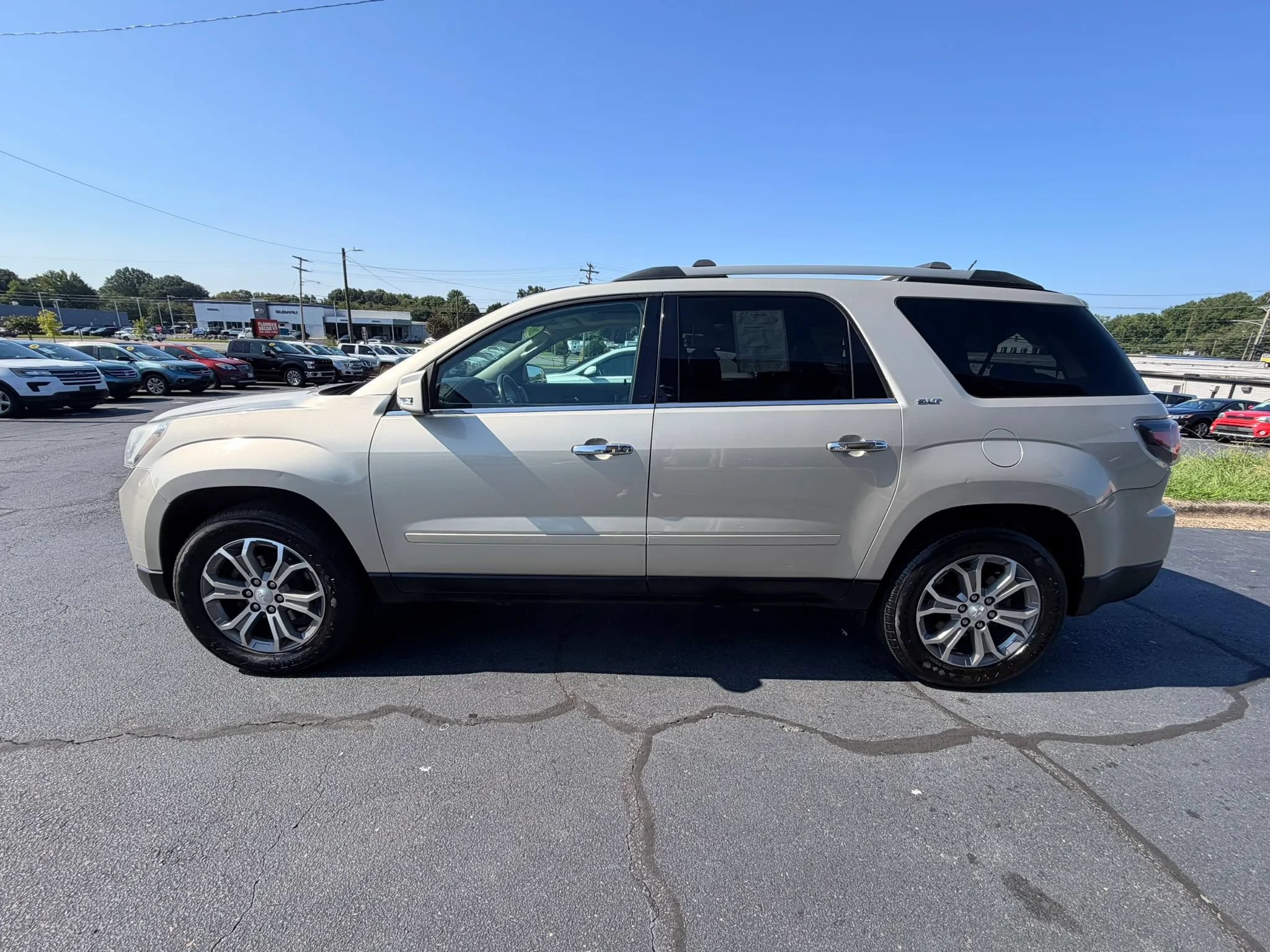 Used 2014 GMC Acadia SLT AWD/4WD image 4