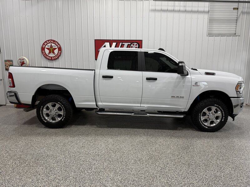 Used 2024 RAM 2500 Big Horn w/ Off Road Package AWD/4WD image 3